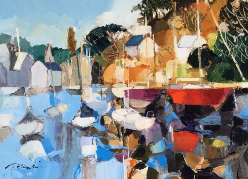 Des bateaux au mouillage sur l'aven face au village de Pont Aven.